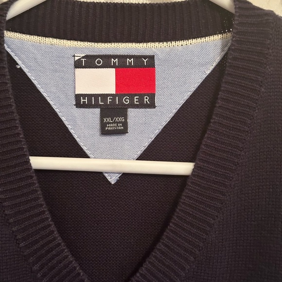 Tommy Hilfiger men’s blue pull over vest XXLarge - Picture 2 of 5